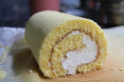 手作り米粉ロールケーキ