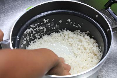 米とぎ